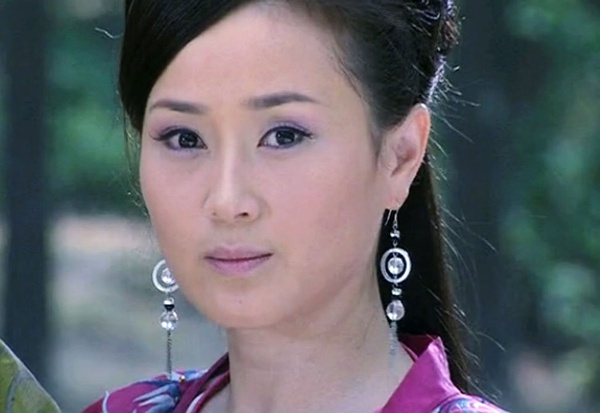 周莉写真