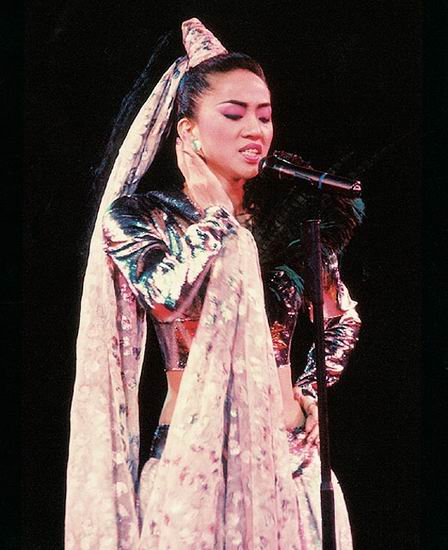 梅艳芳精彩写真22
