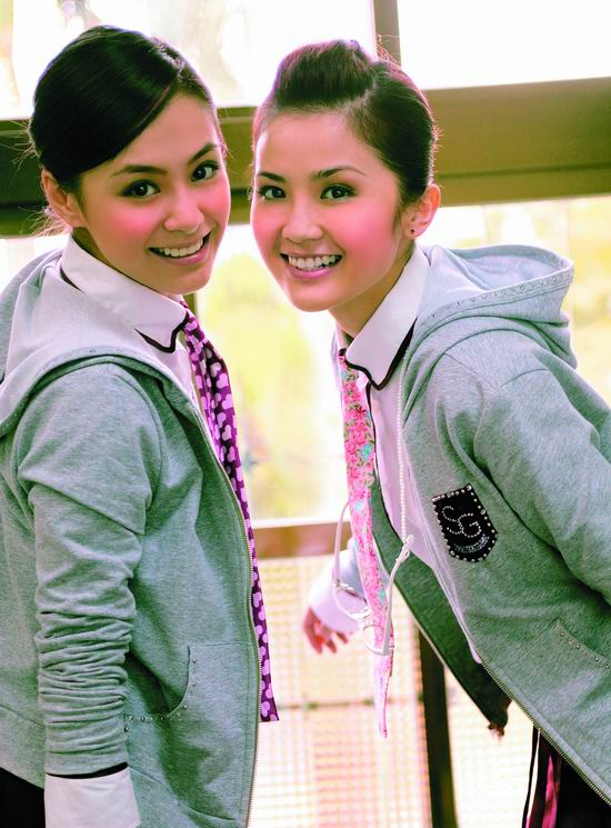Twins精彩写真9