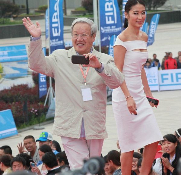 梁静写真
