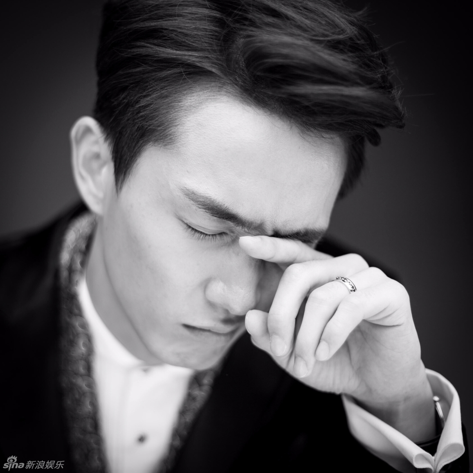 李承铉写真
