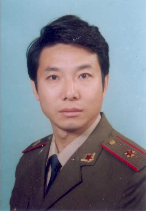 荆明华写真