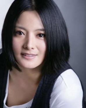 龙一仪写真