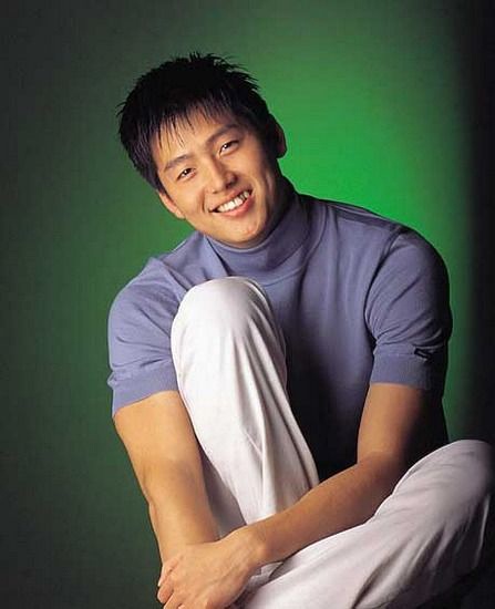 李廷镇写真