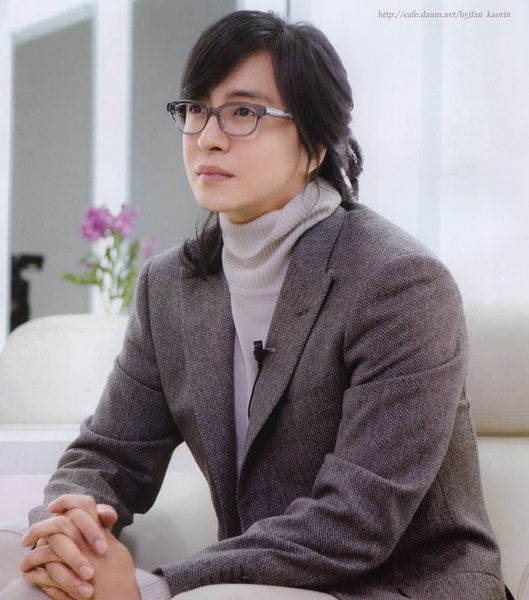 裴勇俊写真