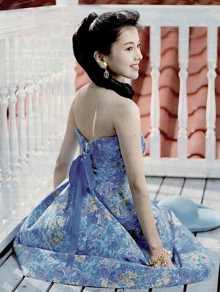 泽口靖子写真
