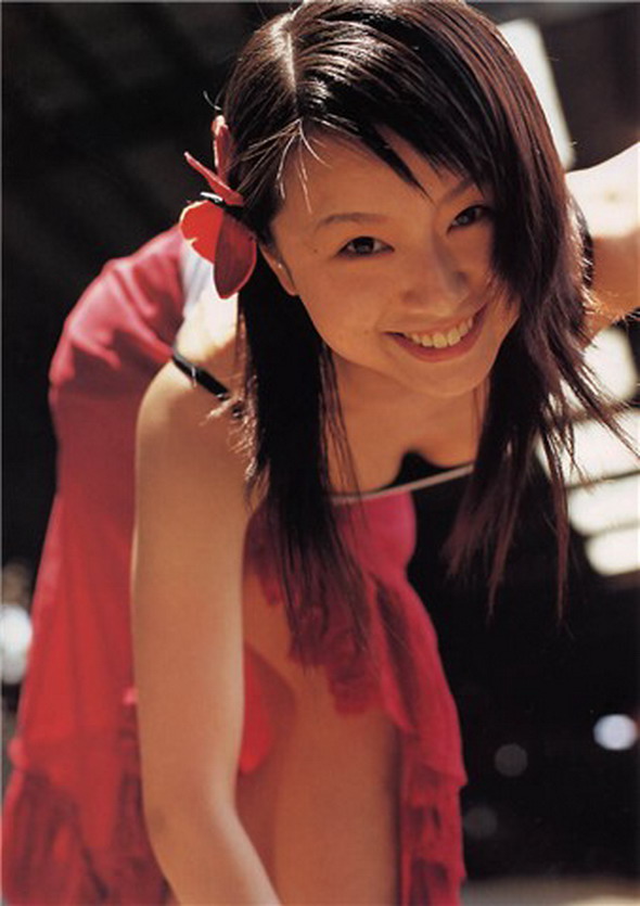 铃木亚美精彩写真13