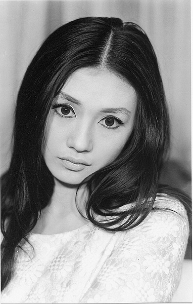 加贺麻理子写真