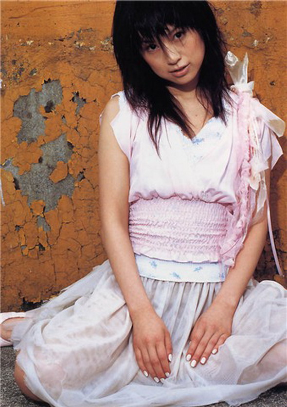 铃木亚美精彩写真18