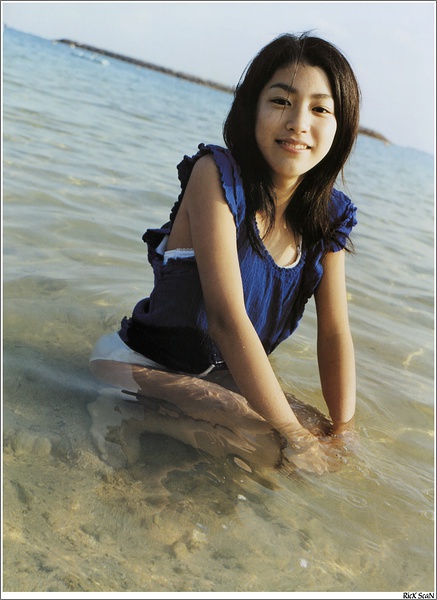 成海璃子写真