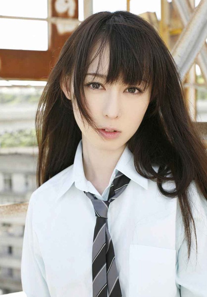 秋山莉奈写真