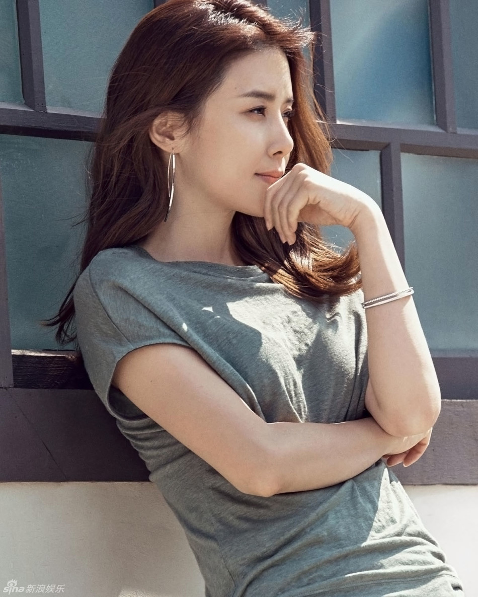 李宝英写真