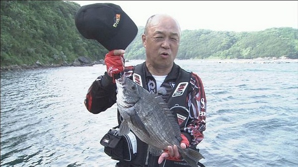 田山凉成写真