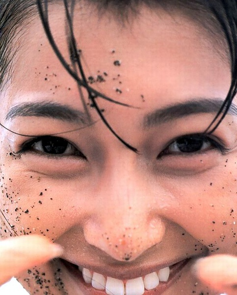 鹤田真由写真