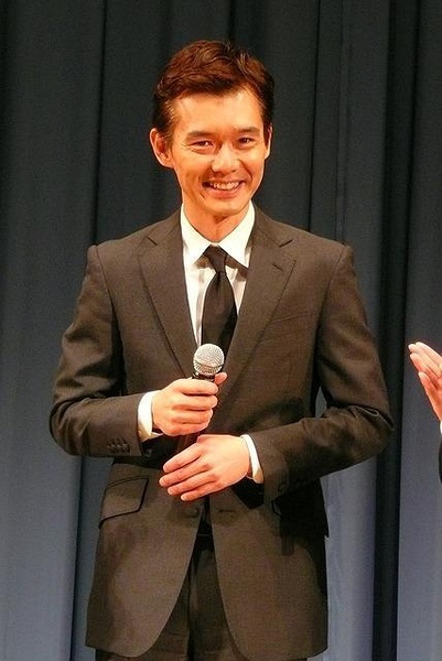 渡部笃郎写真