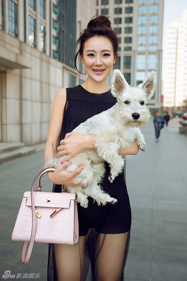 万妮恩写真