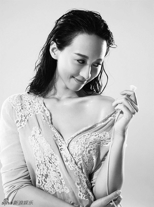 练束梅写真