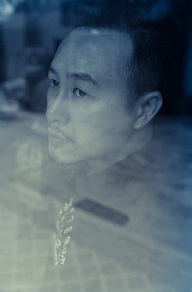 张颂文写真