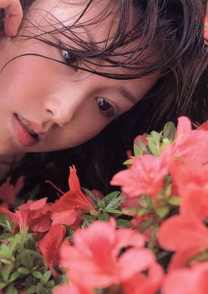 三津谷叶子写真