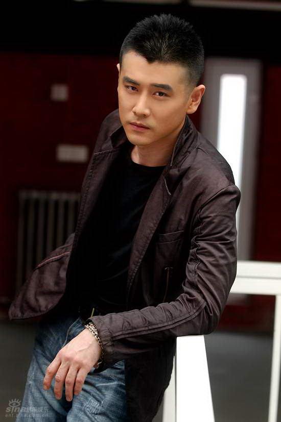 李修蒙写真