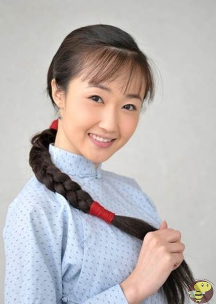 尹馨梓写真