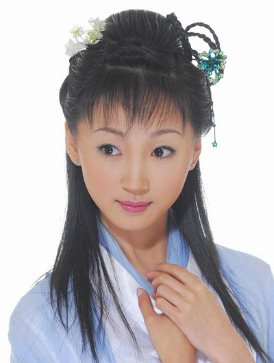 闵春晓写真