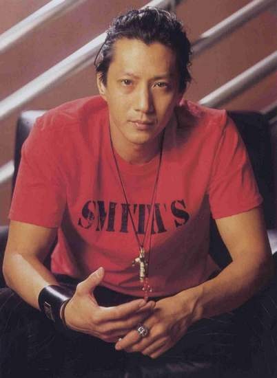 李威尹写真