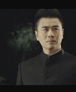 梁秋予写真