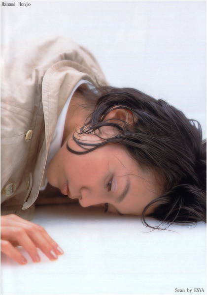 本上真奈美写真