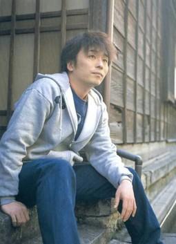 关智一写真