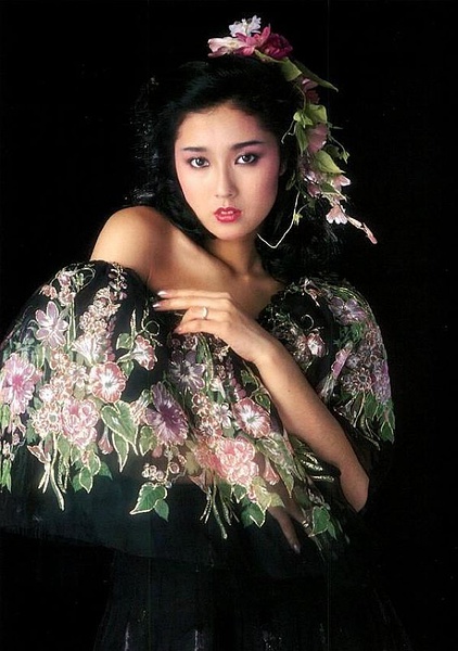 浅野优子写真