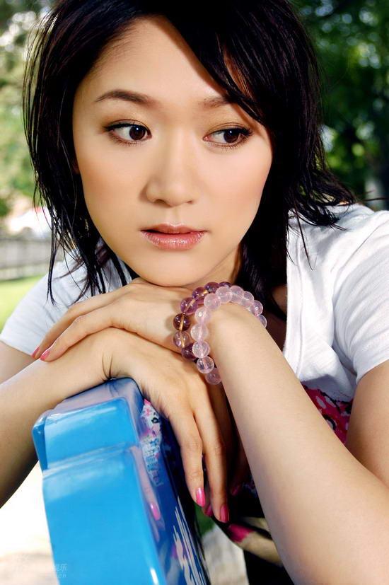 赵雅莉精彩写真12