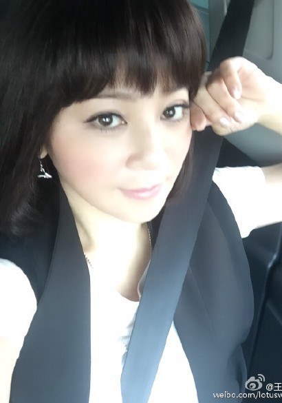 王彩桦写真