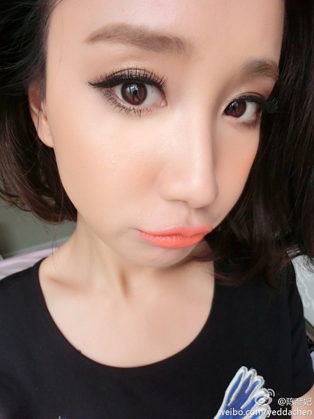 陈彦妃写真