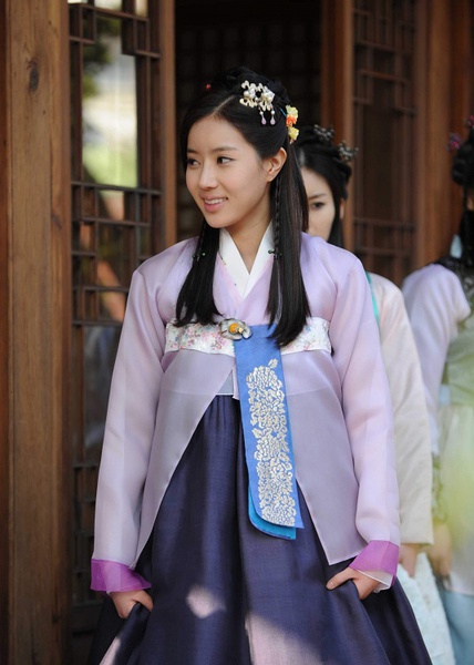 林秀香写真