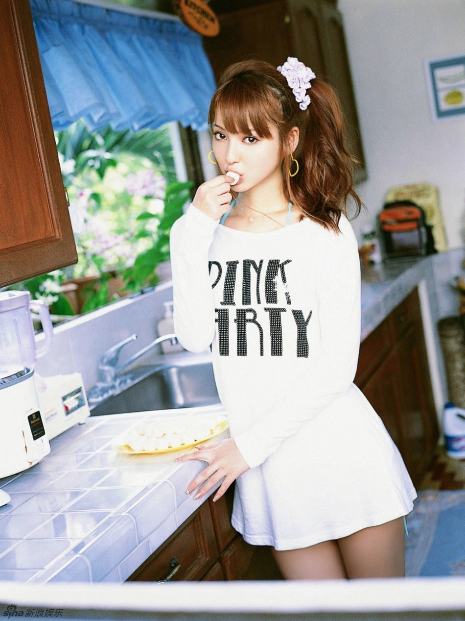 佐佐木希写真