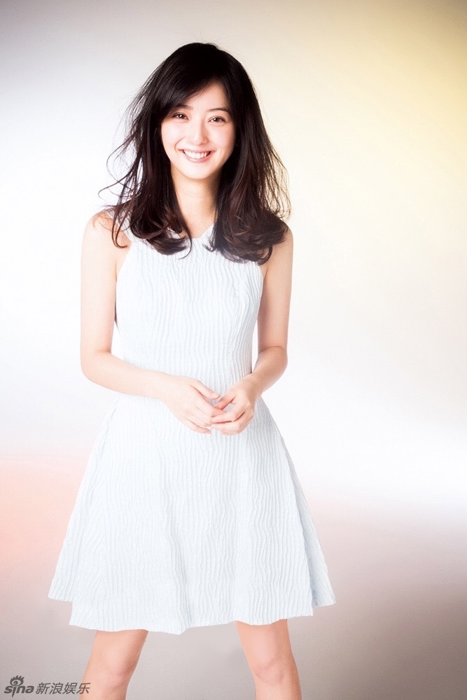 佐佐木希写真