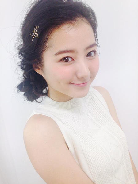 高田里穂写真