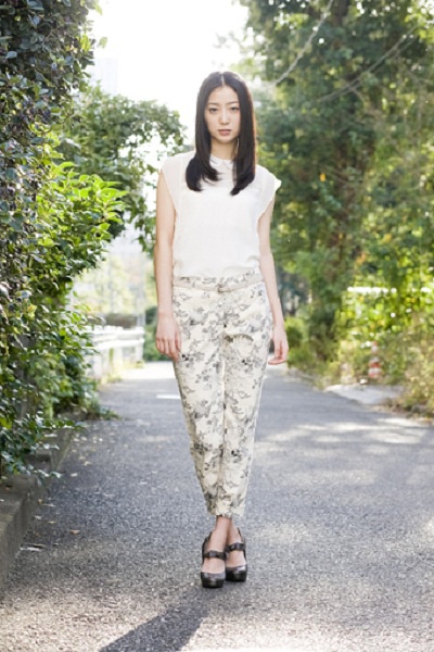 高田里穂写真