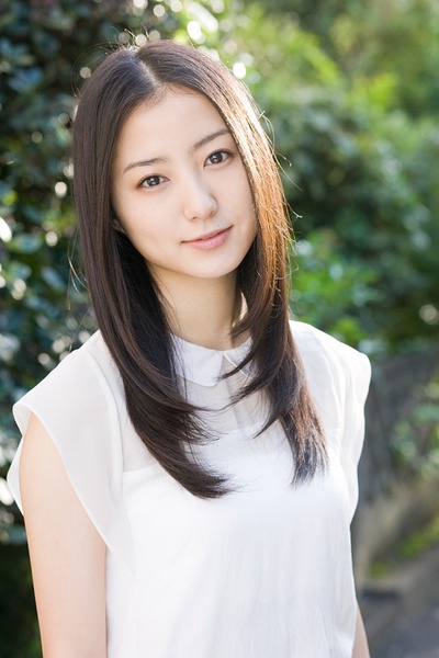 高田里穂写真