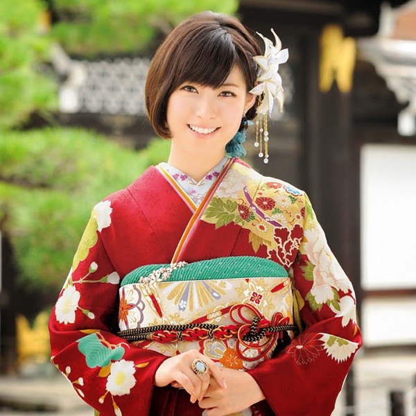 泷本美织写真