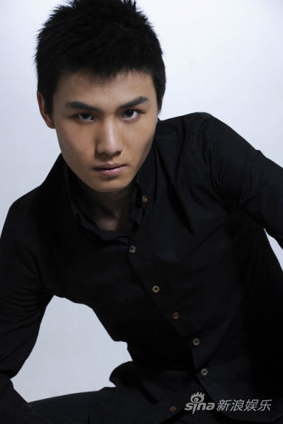 李彦明写真