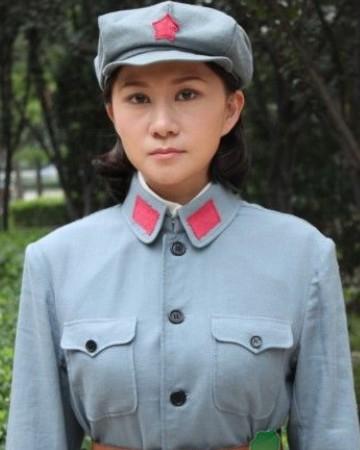 袁郡梅写真