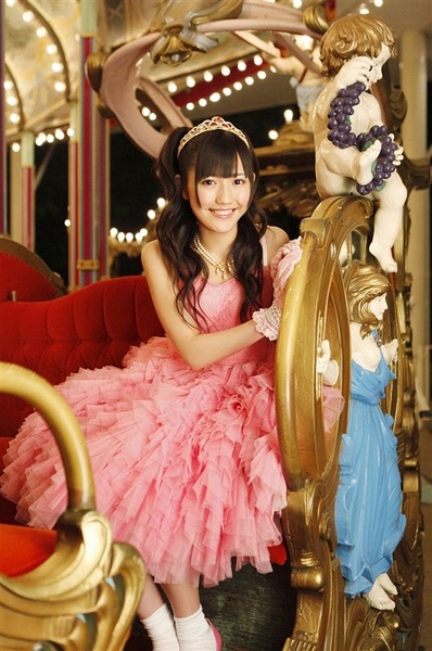 渡边麻友写真