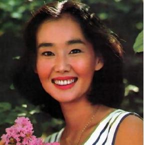 中野良子写真