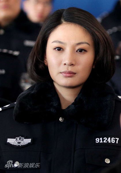 侯梦莎写真