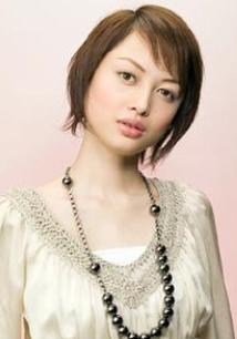 山田麻衣子写真