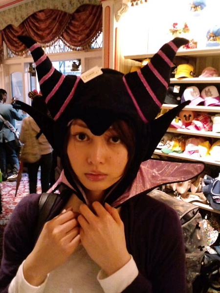 山田麻衣子写真