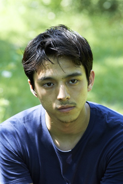 满岛真之介写真
