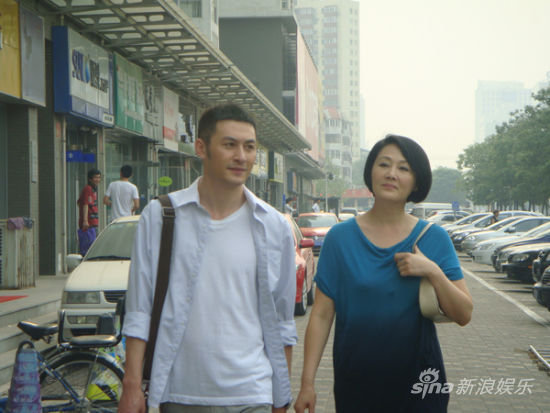 李肖宁写真
